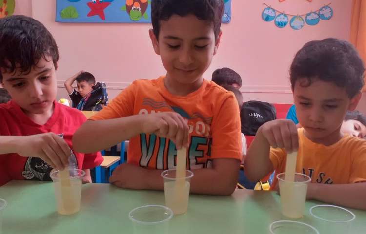 آماده سازی بستنی یخی و زنگ استقلال من 1