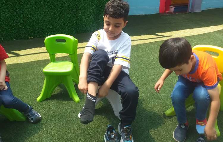 آماده سازی بستنی یخی و زنگ استقلال من 4