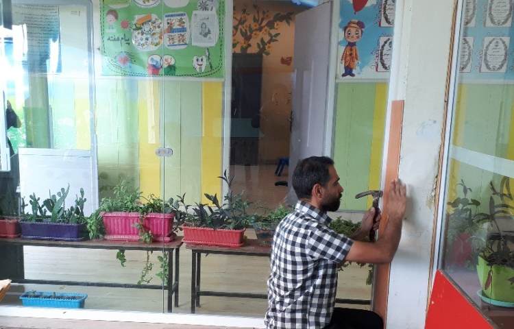 آماده سازی مدرسه جهت بازگشایی مدارس در مهر ماه 3