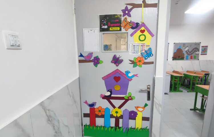 آماده سازی و تزئین کلاس های آموزشی 23