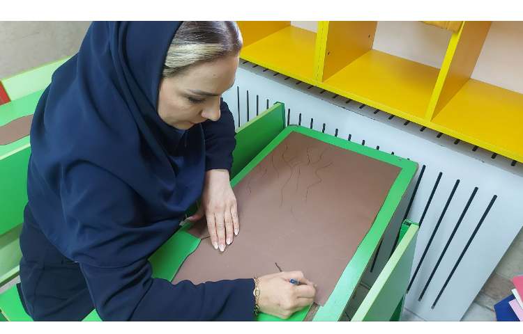 آماده سازی و تزیینات کلاسی برای اول مهر 12