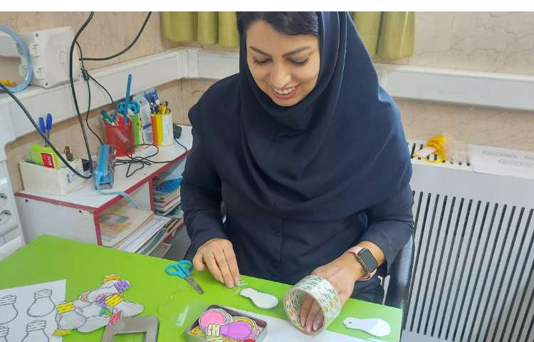 آماده سازی و تزیینات کلاسی برای اول مهر 16