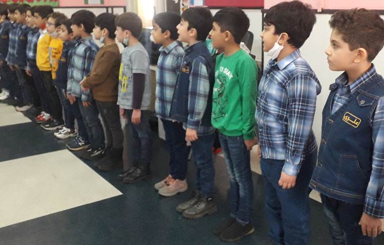 آمادگی دانش آموزان دبستان علوی برای جشن بزرگ یلدا 2