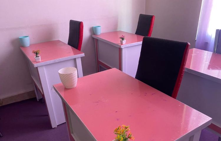 کلاس آموزشگاه دکتر محرمی بستان‌آباد