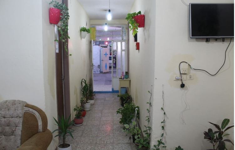 سالن ورودی آموزشگاه علمی نور گستر امیدیه