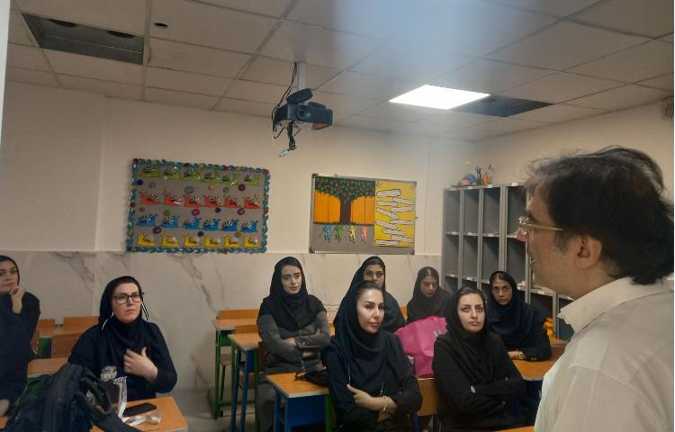 آموزشی و توجیهی شروع سال تحصیلی جدید 1