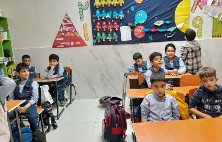 آموزش اتیکت رستوران رفتن 1