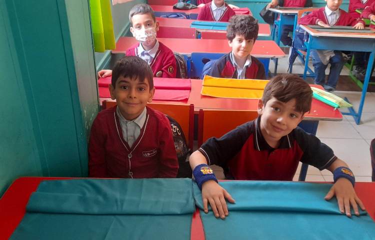 آموزش اتیکت غذاخوری آموزش تزیین دستمال سفره دانش آموزان پایه اول 6