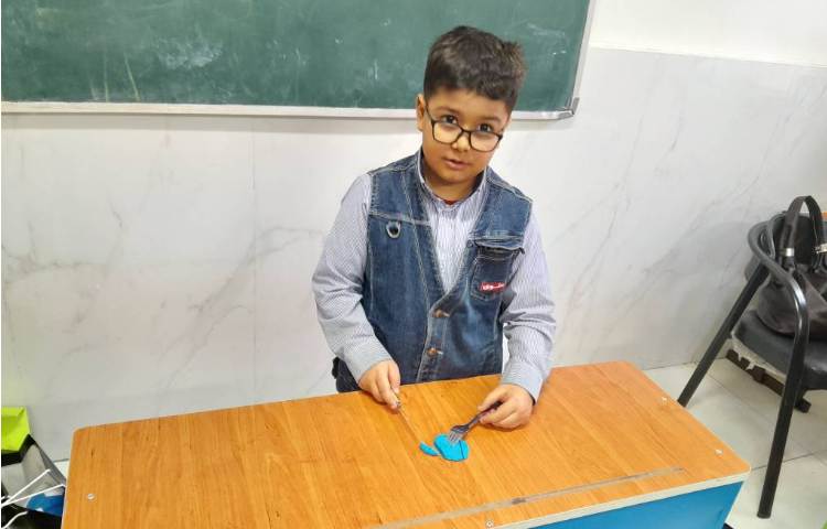 آموزش استفاده صحیح از کارد و چنگال