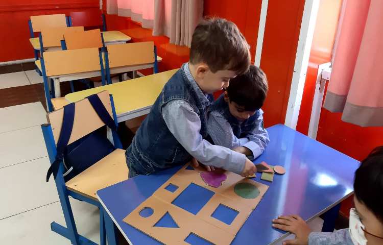 آموزش اشکال هندسی همراه با بازی 4