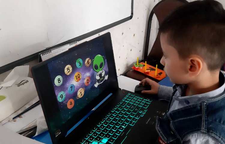 آموزش اعداد همراه بازی آنلاین 3