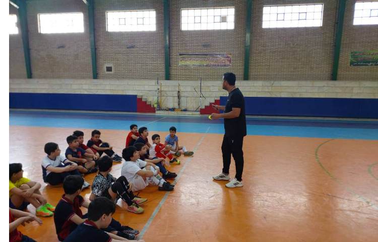 آموزش بدمینتون سوم 2 4