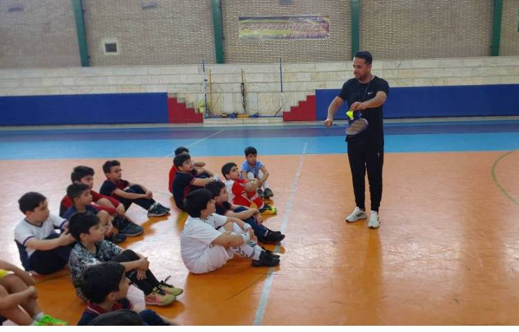 آموزش بدمینتون سوم 2 7