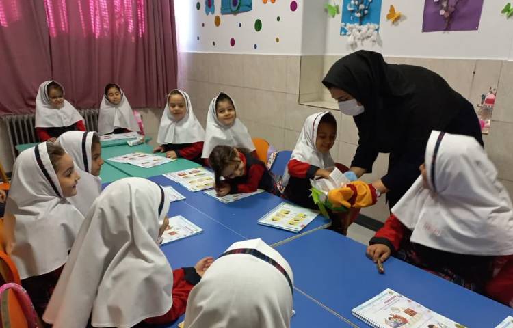 آموزش بهداشت فردی و مهارت خودیاری 3