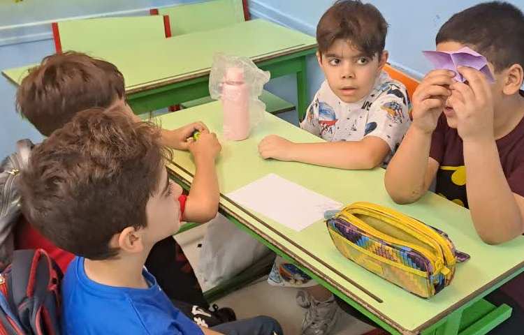 آموزش تبدیل واحد ریال به تومان و بالعکس با بازی نمکدون به صورت گروهی