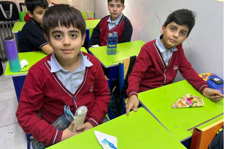 آموزش تزیین دستمال سفره درس اتیکت(مهارت اجتماعی) 5