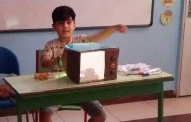 آموزش تشکیل سایه در قاب تلویزیون 2