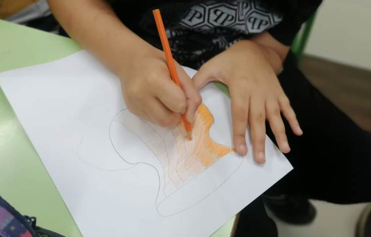 آموزش تنالیته رنگی و سایه زدن