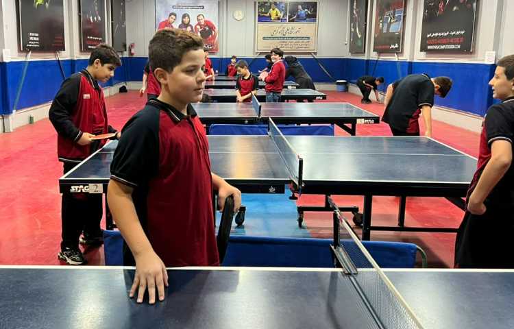 آموزش تنیس روی میز ( نحوه صحیح سرویس زدن) 3