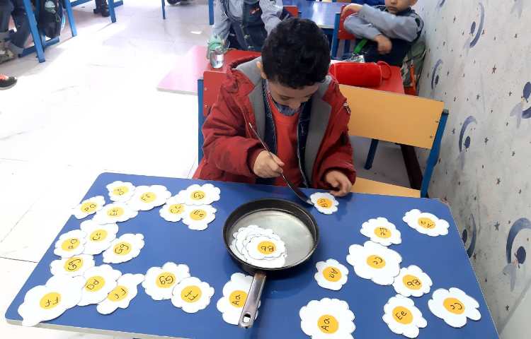 آموزش حروف همراه با بازی 1