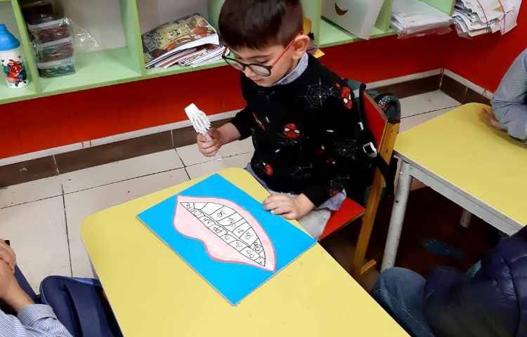 آموزش حروف همراه با بازی 1