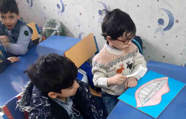 آموزش حروف همراه با بازی 1