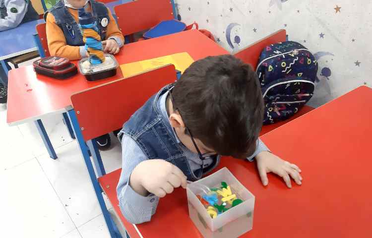 آموزش حروف همراه با بازی 2