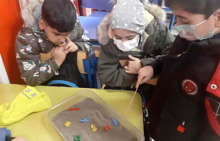 آموزش حروف همراه با بازی 3