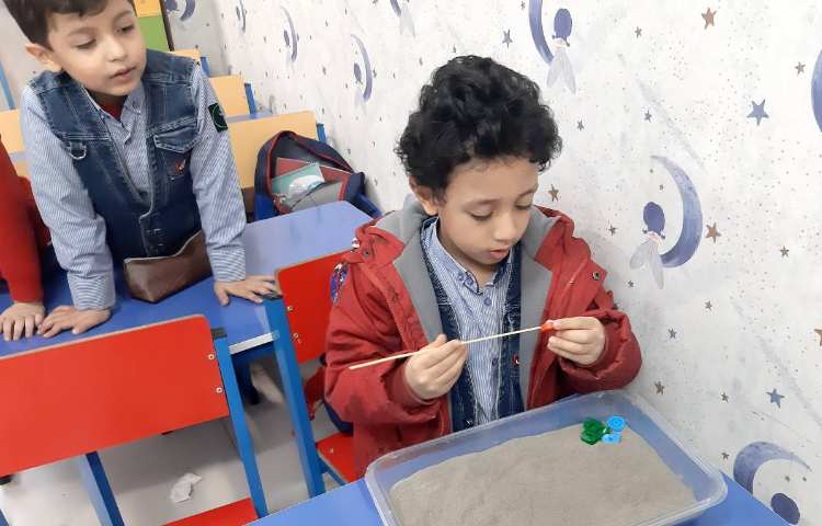 آموزش حروف همراه با بازی 4