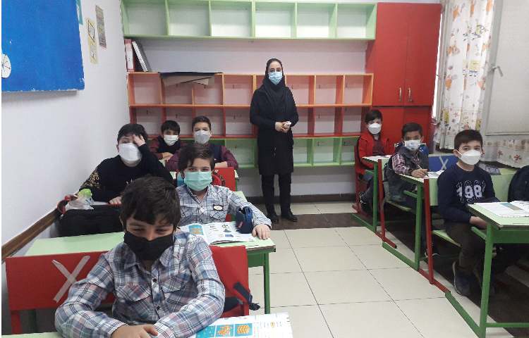آموزش حضوری دانش آموزان دبستان علوی 24
