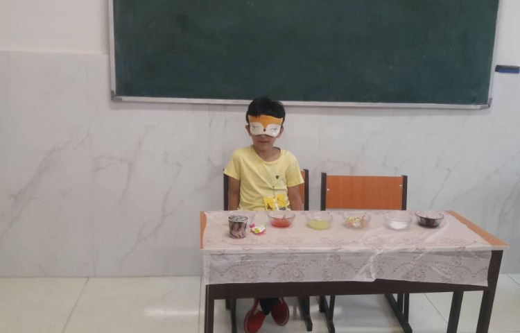 آموزش حواس پنج گانه توسط مزه کردن. 2