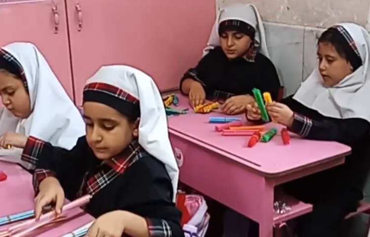 آموزش خلاق ریاضی دانش آموزان پایه دوم دبستان پرتوعلوی