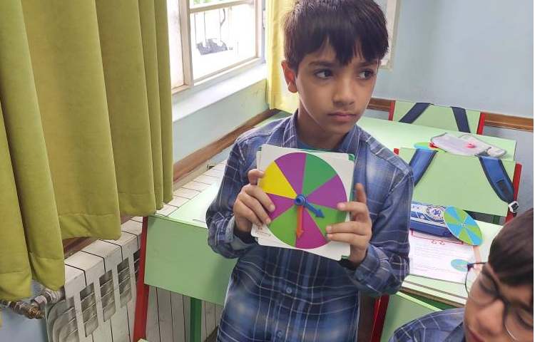 آموزش خلاق ریاضی (مبحث احتمال )پایه دوم دبستان علوی 3