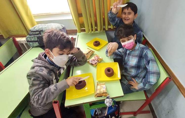 آموزش خلاق ریاضی مبحث کسر پایه دوم دبستان 4