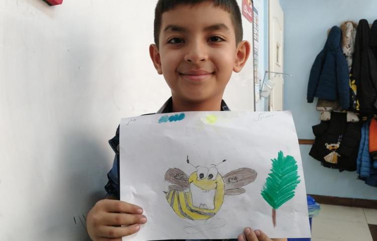 آموزش خلاق نقاشی زنبور پایه دوم دبستان 3