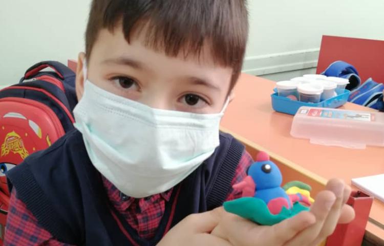 آموزش خمیر بازی دانش آموزان پایه اول