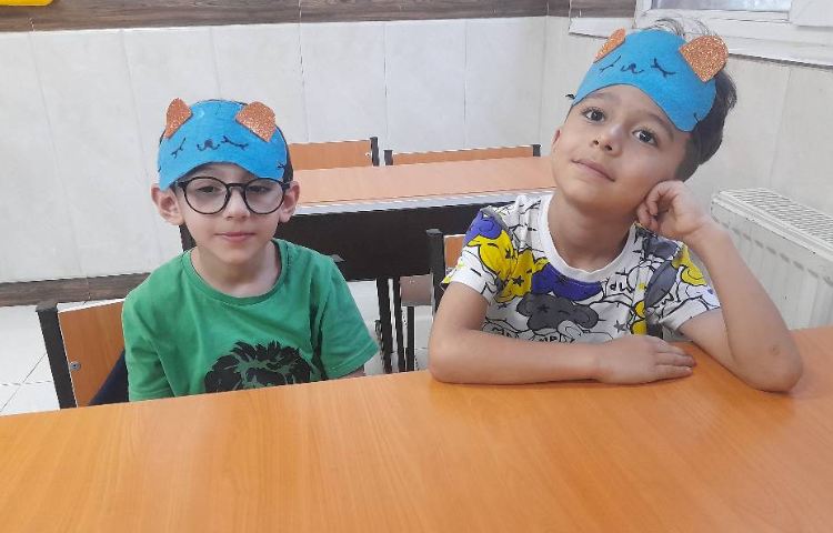 آموزش خواب صحیح به همراه کاردستی چشم‌بند