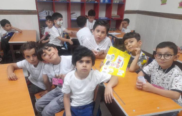 آموزش خوراکی های مفید و غیرمفید_کار گروهی 2