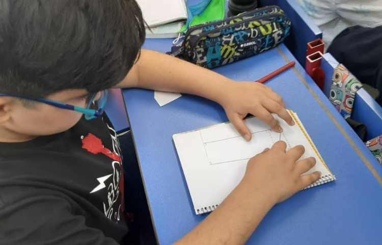 آموزش درس ریاضی (چند ضلعی ها )پایه چهارم دبستان علوی 7