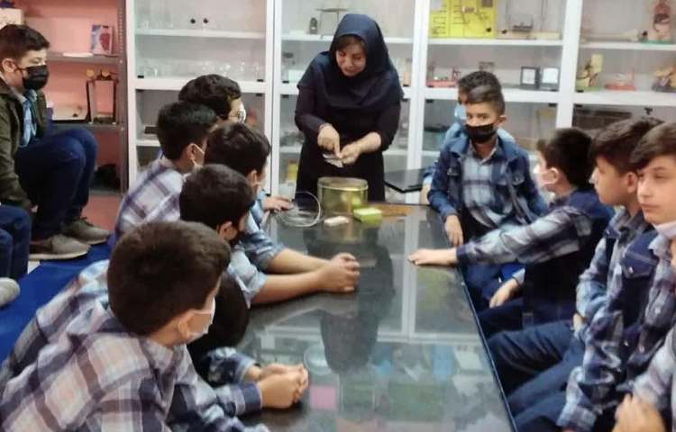 آموزش درس علوم ویژگی فلزات 7