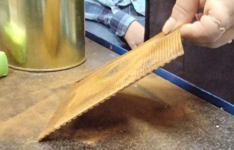 آموزش درس علوم ویژگی فلزات 9