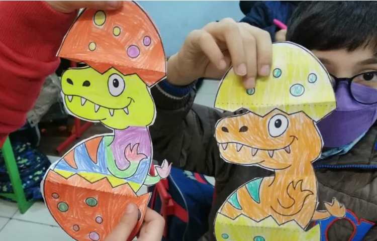 آموزش دست سازه دایناسور پایه سوم 1