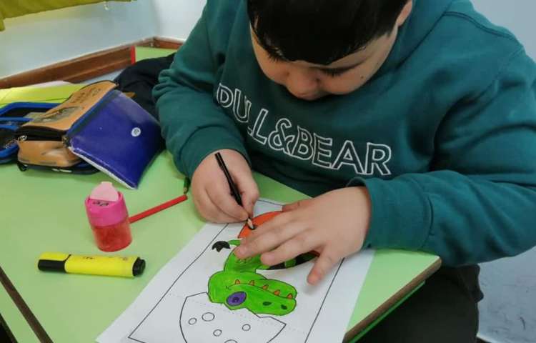 آموزش دست سازه دایناسور پایه سوم 3