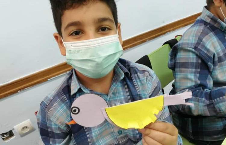 آموزش دست سازه پرنده با کاغذ رنگی 1