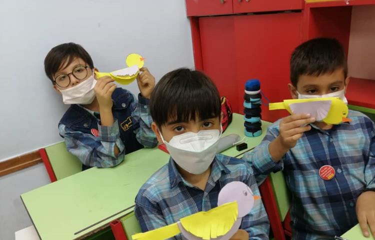 آموزش دست سازه پرنده با کاغذ رنگی 3