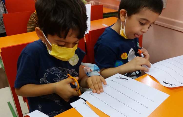 آموزش دست ورزی براساس خط تقارن 3