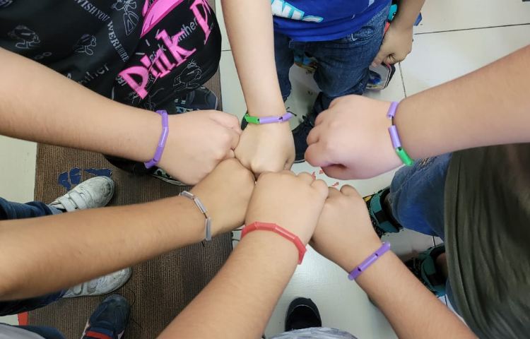 :آموزش دست چپ و راست، ساخت دستبند، کلاس انگور 5