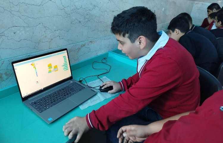 آموزش رایانه ( اسکرچ) 4