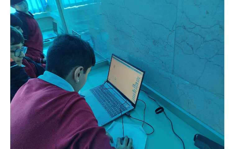 آموزش رایانه نرم افزار اسکرچ 11