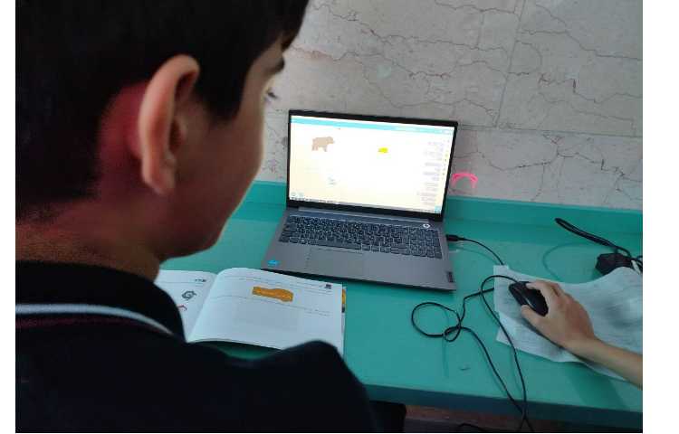 آموزش رایانه (نرم افزار اسکرچ) 3